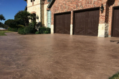 decorative-concrete-overlay-driveway-Sundek-Austin-Tx