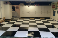 Stylish-checkered-garage-Sundek-Austin-Tx