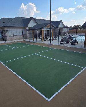 apartment complex pickleball court