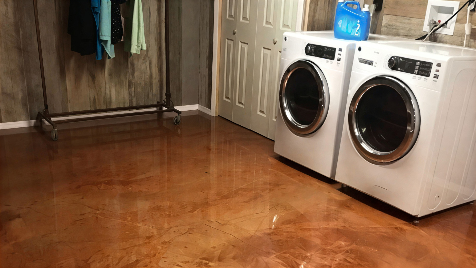 laundry area stained concrete Austin, TX
