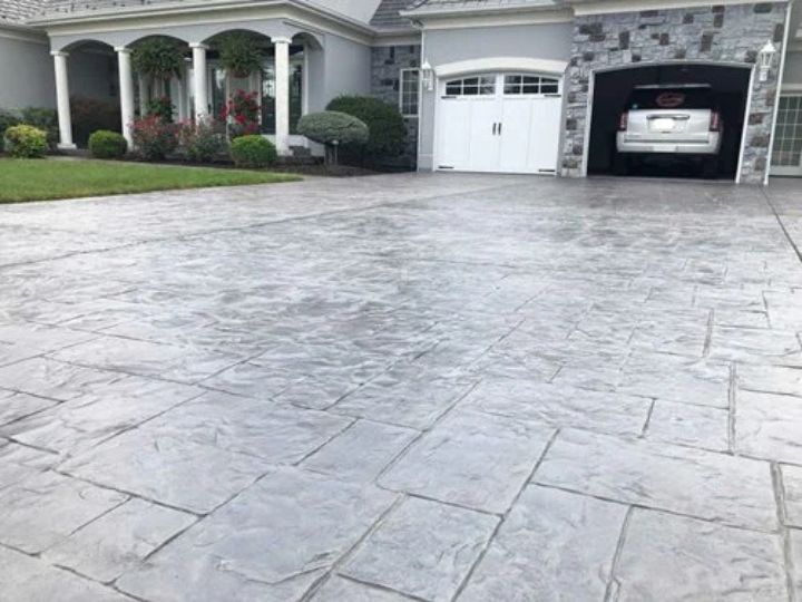 stamped concrete driveway in Austin, TX