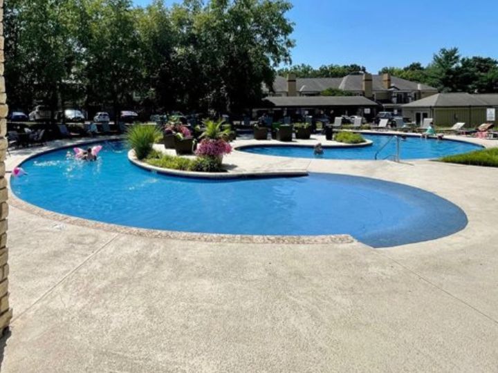 spray texture pool deck in Austin, TX