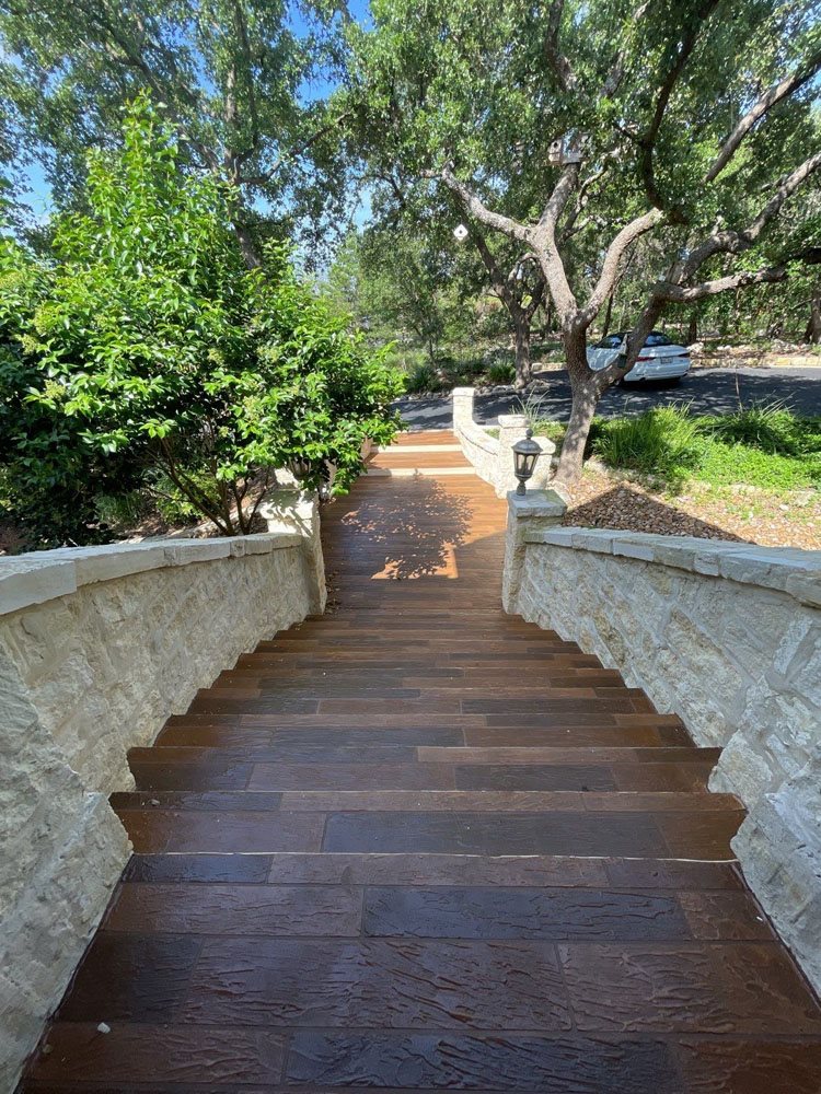 Tuscan woodplank in Austin, Tx
